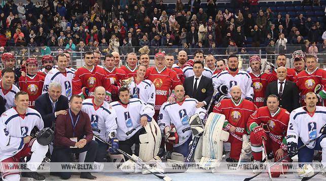 Команда Беларуси победила сборную IIHF на Рождественском хоккейном турнире