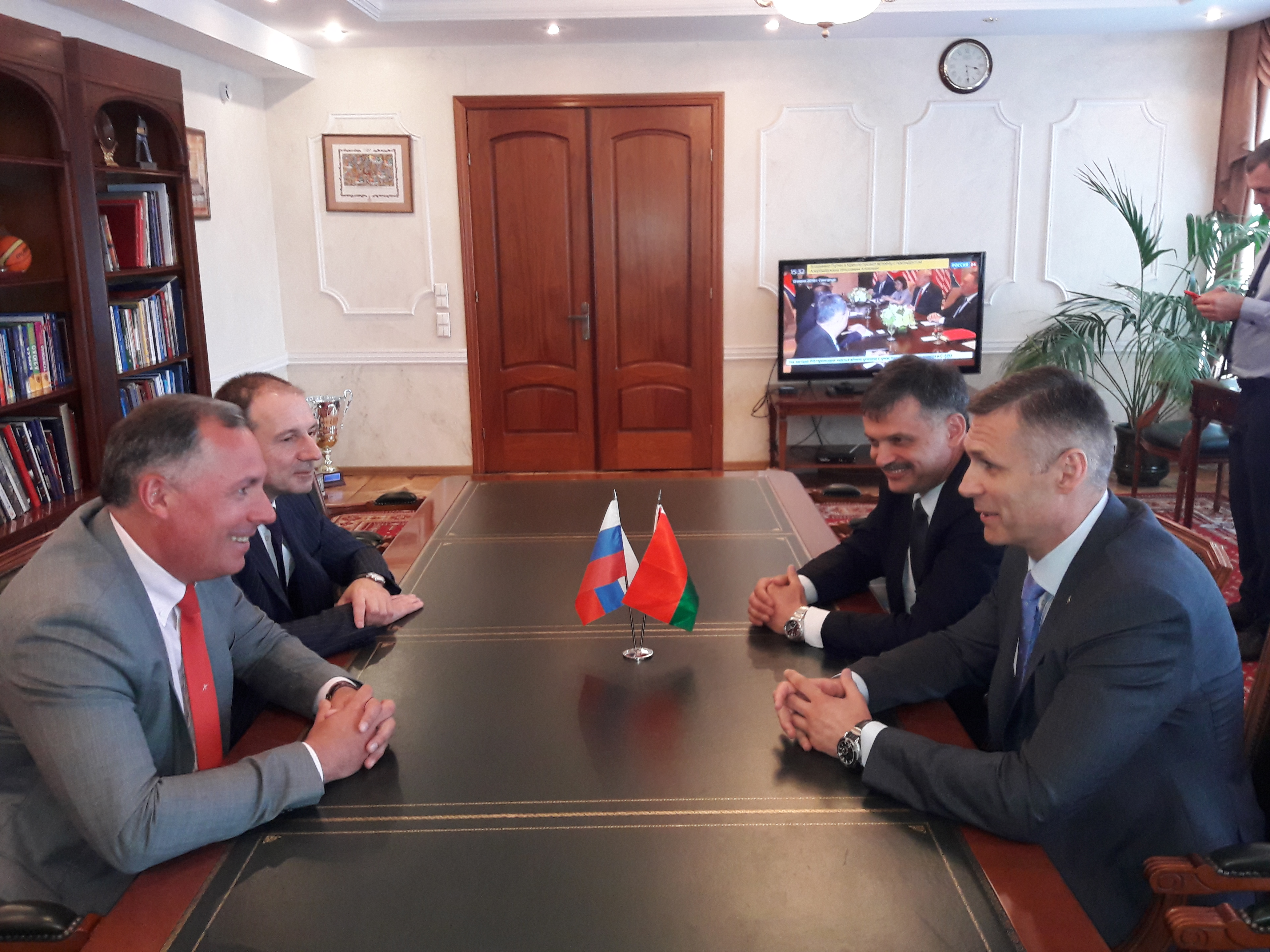 Belarusian senior sport officials pay visit to ROC