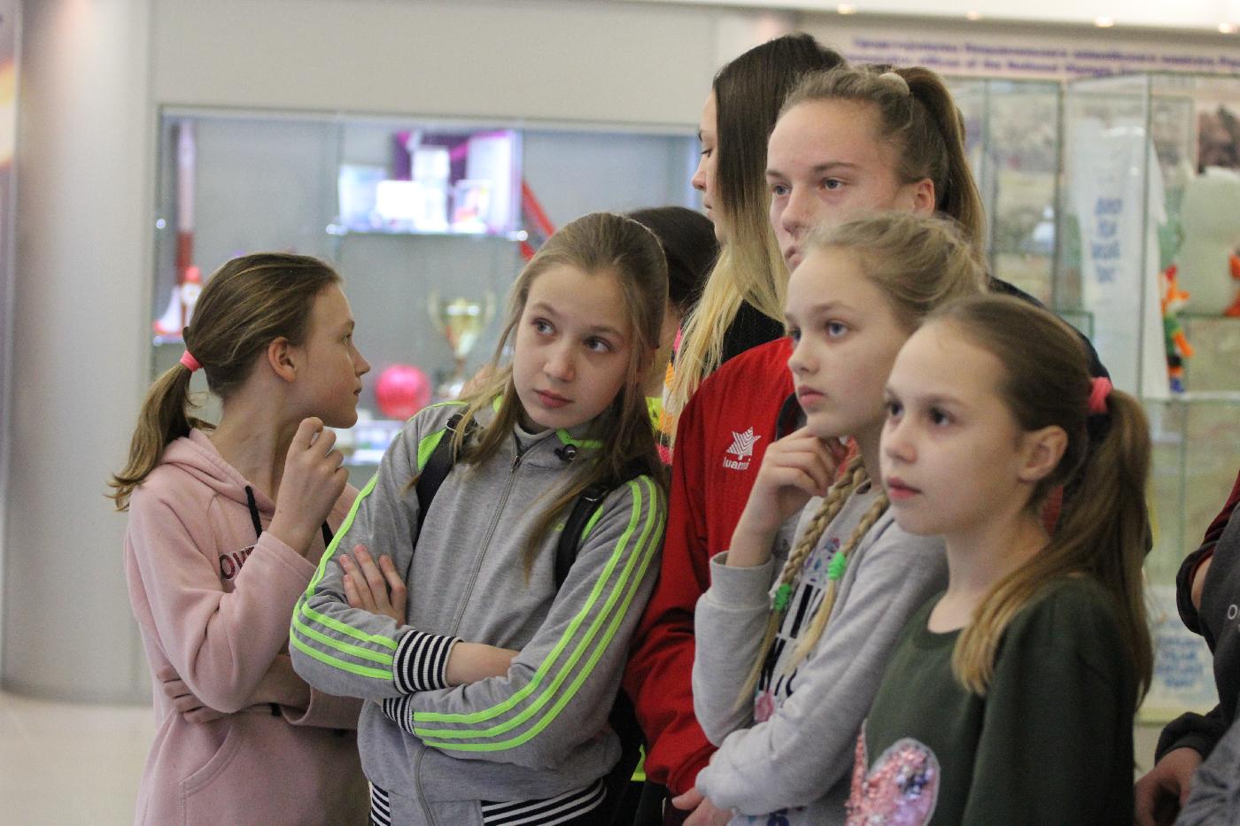 Участники «Снежного снайпера» посетили с экскурсией НОК Беларуси