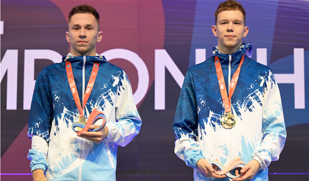 Литвинович и Буйлов чемпионы 25.png