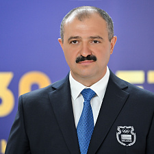 Виктор Лукашенко поздравил Министерство спорта и туризма Республики Беларусь с 30-летием 42