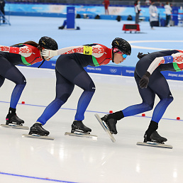 12.02.2022 Конькобежный спорт Марина Зуева, Евгения Воробьева и Екатерина Слоева