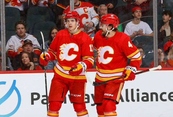 Егор Шарангович набрал 200 очков в НХЛ