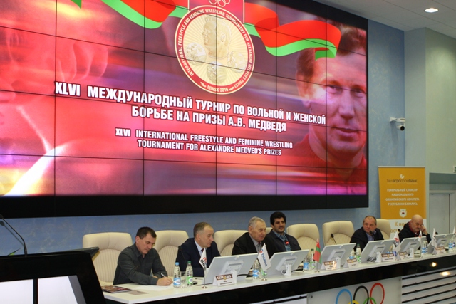 noc-medved-17-02-2016-3