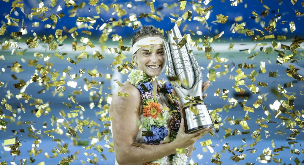 Арина Соболенко второй год подряд победила в теннисном турнире в Ухане