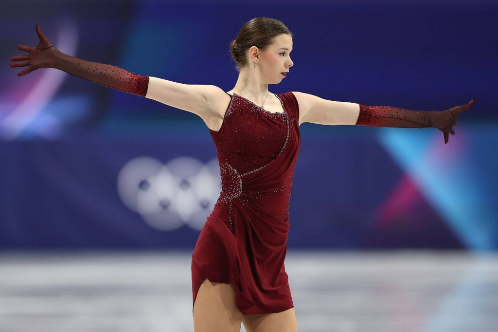 Сафонова выступила в короткой программе на зимних в Милане Сафонова выступила в короткой программе на зимних в Милане