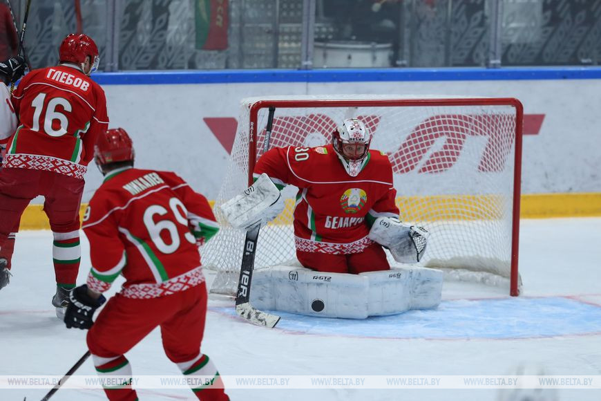 Хоккейная команда Президента Беларуси выиграла в полуфинале турнира любителей 