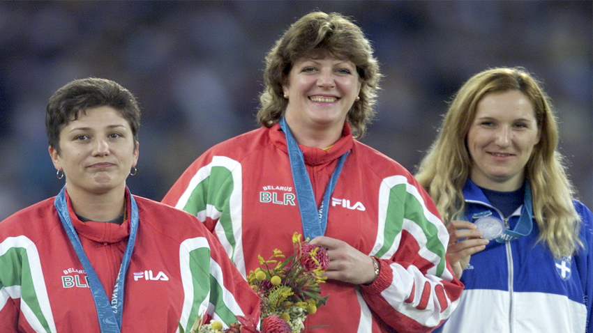 Александр Лукашенко поздравил олимпийскую чемпионку Эллину Звереву с юбилеем