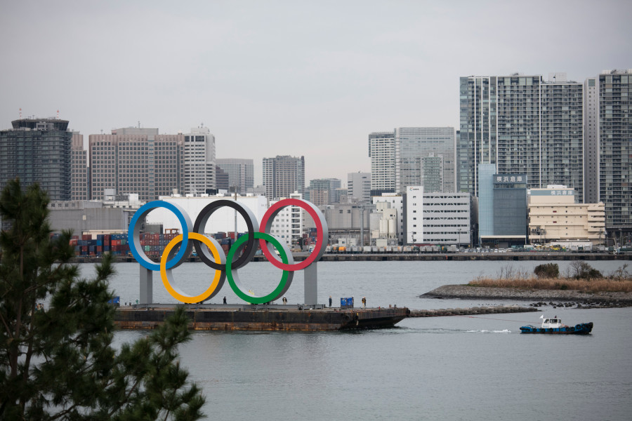 Платформа с олимпийскими кольцами в заливе Токио пройдет профилактику