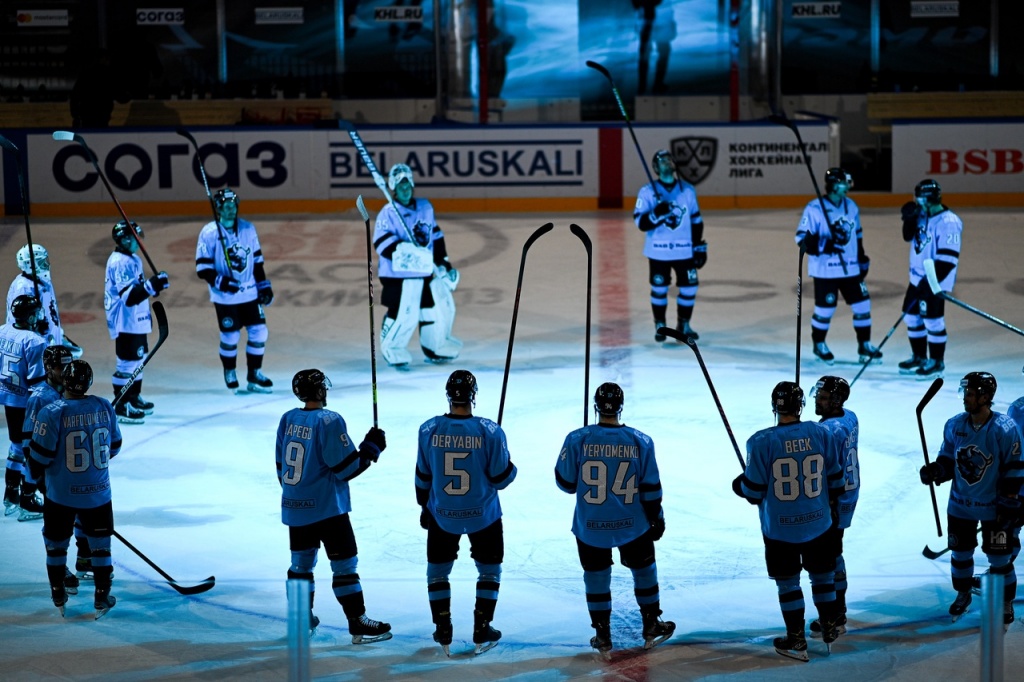 Хоккеисты "Динамо-Минск" занимают 2 место в таблице и установили рекорд