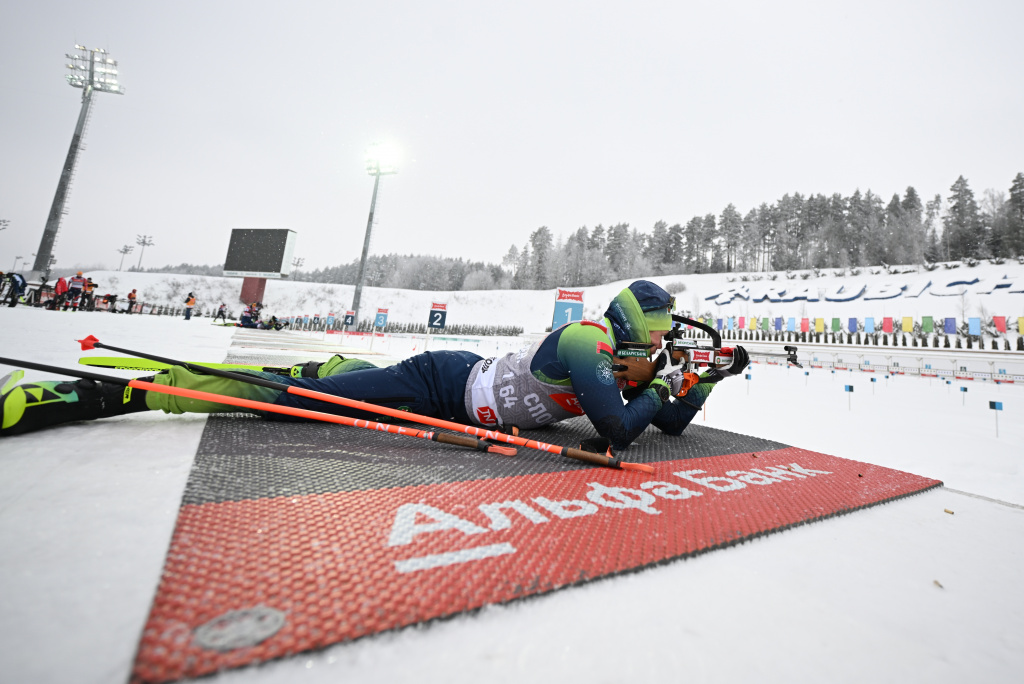 Кубок Содружества: снежные тренировки ведущих биатлонистов, отличное настроение накануне стартов