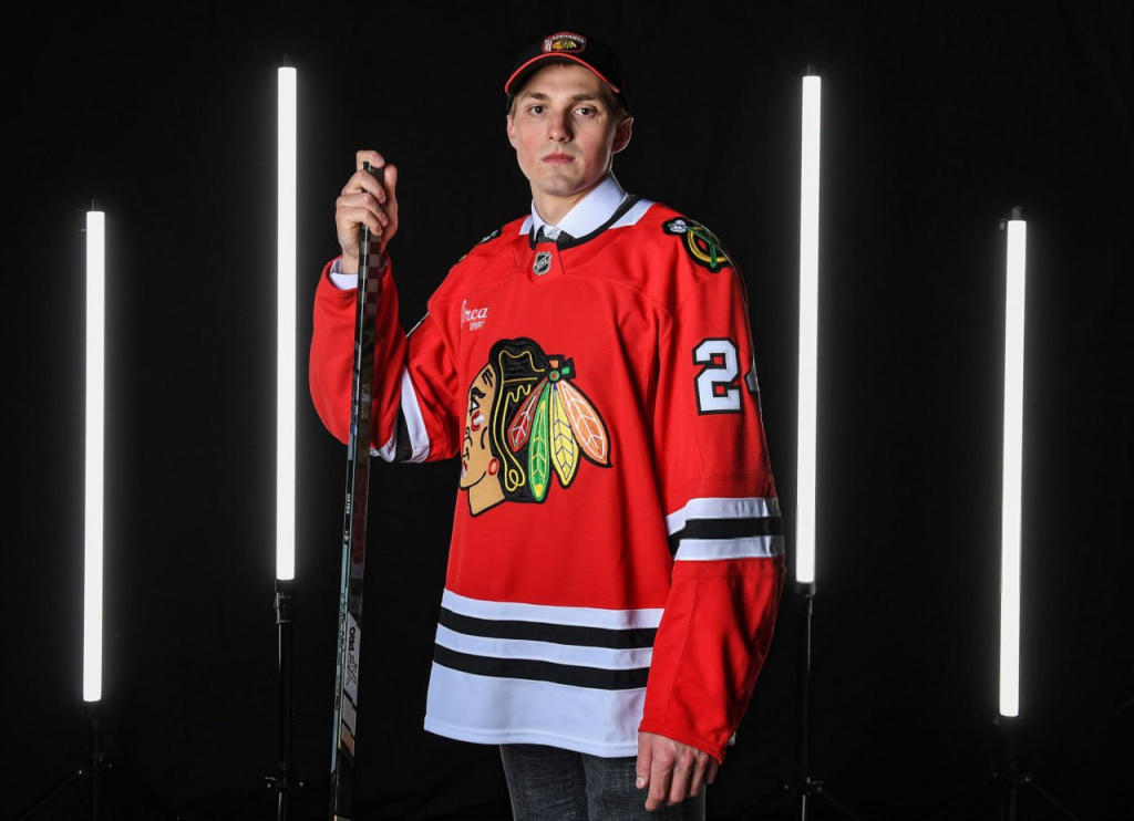 Belarusian Artyom Levshunov made his NHL debut for Chicago