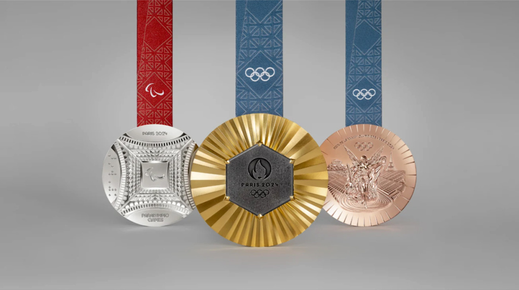 Медали летних Игр-2024 представлены в Париже