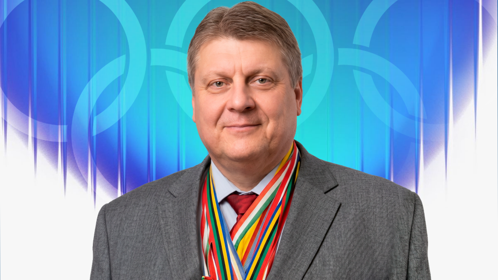 Тараненко отмечает 70-летний юбилей Тараненко отмечает 70-летний юбилей