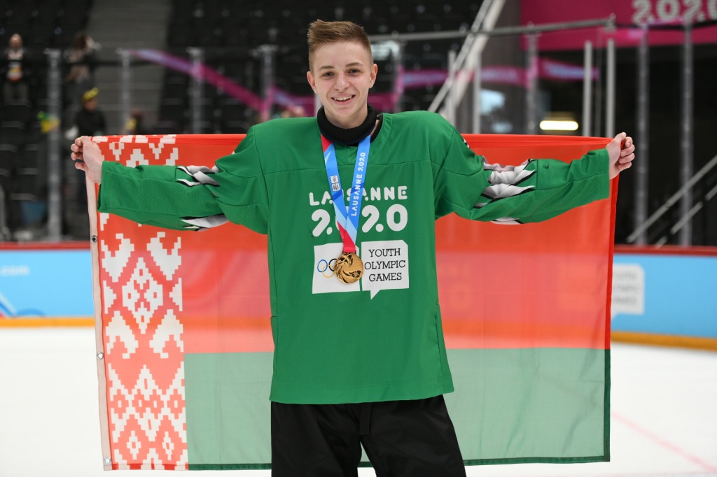 Участники юношеских зимних Игр возвращаются в Минск