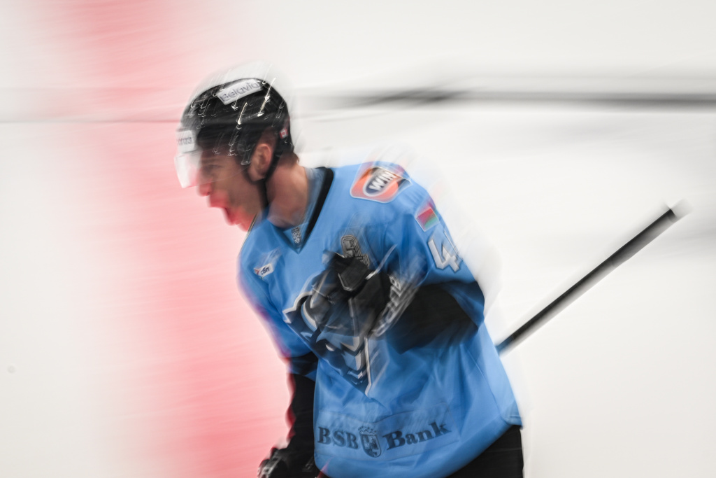 Динамо Мн - Динамо Мск 154.jpg