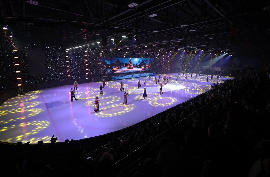 Елка 16 лед _2025-12-16_19-54-03.jpg