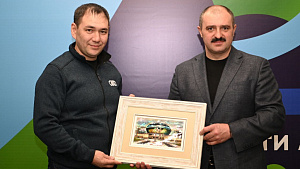 Виктор Лукашенко провел встречу с главой комитета "Дети Азии"