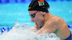 Алина Змушко установила рекорд Беларуси в плавании на 100 м брассом