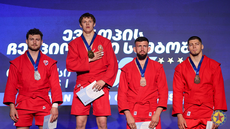 Viktor Lukashenko congratulates Belarus’ team on success at 2026 European Sambo Championships
