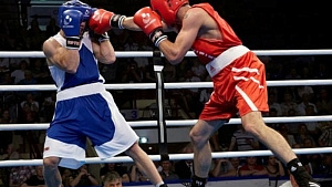 Три белоруса пробились в четвертьфиналы чемпионата Европы по боксу в Минске