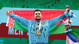 Евгений Тихонцов выиграл бронзовую награду на чемпионате мира по тяжелой атлетике 